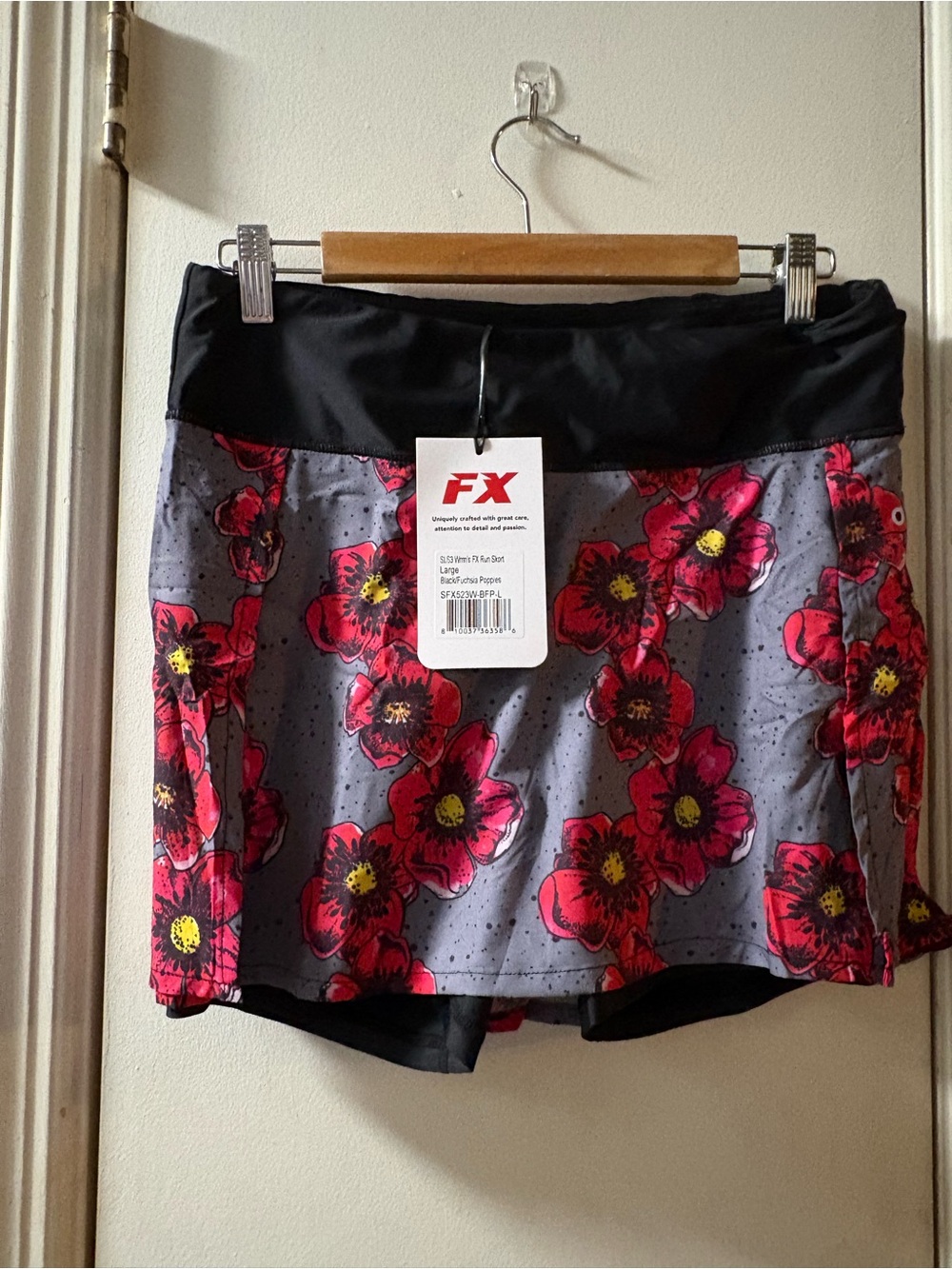 Floral Mini Skort - Gray with Pink Flowers size Large